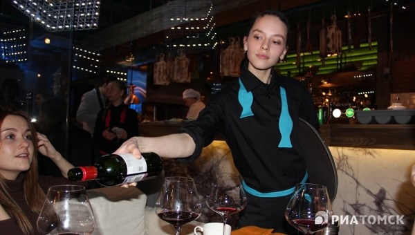 Дума Томска предлагает запретить алкоголь в кафе Лагерного и Горсада