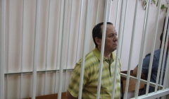Глава дочки СХК и его сын не признали вину по делу о подкупе
