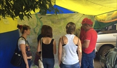 Волонтеры обследуют села под Томском в поисках пропавшей девочки