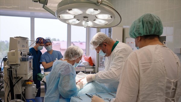 Томский НИИ микрохирургии первым за Уралом получил евроаккредитацию