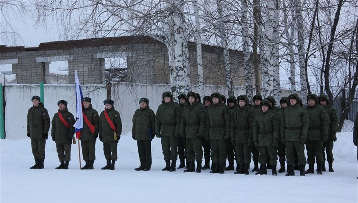 Число уклонистов от армии растет в Томской области