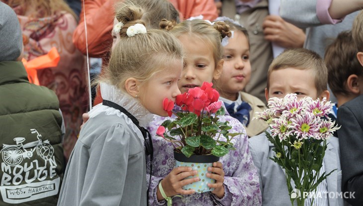 Примерно 13 тысяч первоклашек пойдут в школы Томской области в 2024г