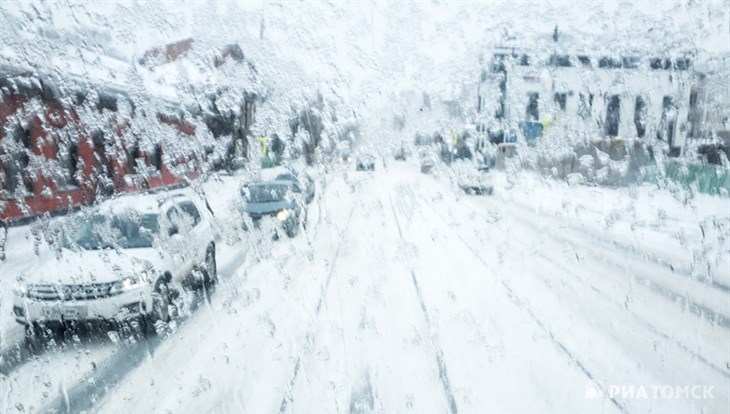 МЧС предупреждает томичей о дожде, снеге и сильном ветре во вторник
