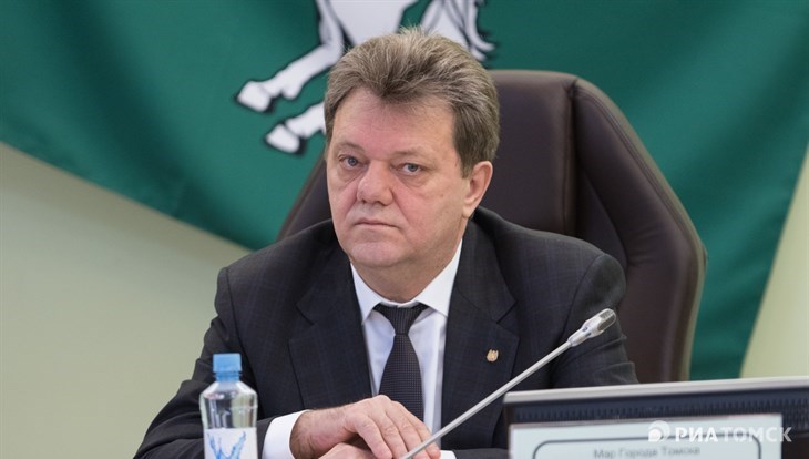 Мэр Томска призвал работодателей поберечь сотрудников