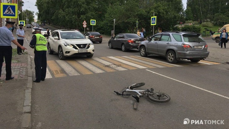 Девятилетний велосипедист попал под колеса авто в Томске
