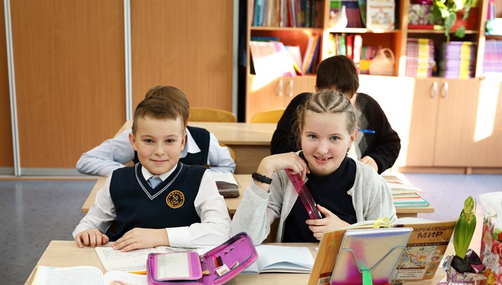 Еще 16 школ нужны Томской области, чтобы дети учились в одну смену