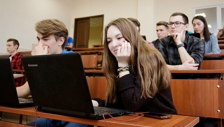 Томская область лидирует в РФ по охвату молодежи высшим образованием