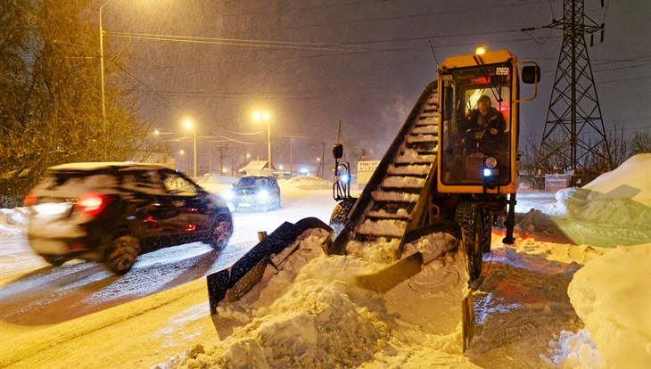 Городские службы продолжат уборку снега в Томске в усиленном режиме