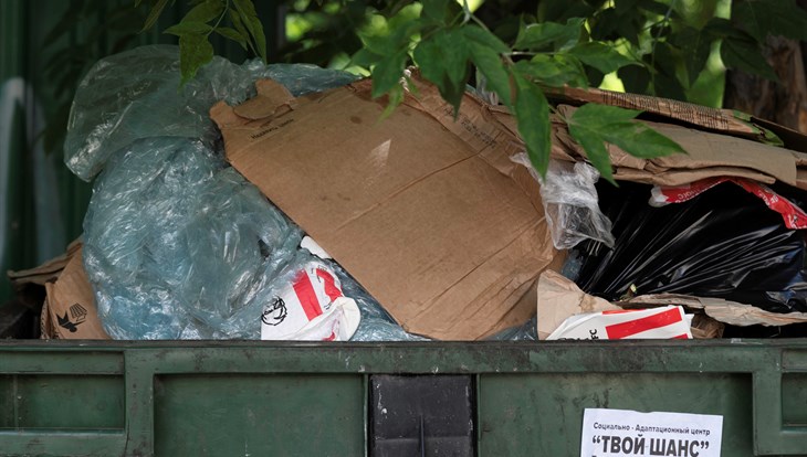 Прокуратура: САХ выставляло томичу счета, но не вывозило мусор