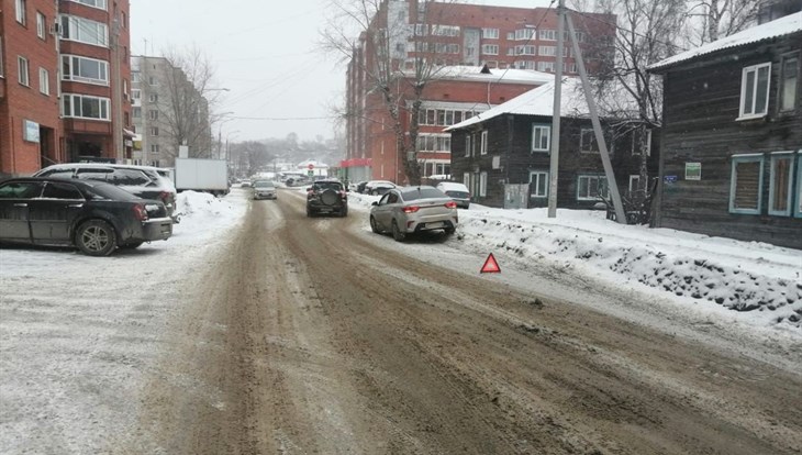 Иномарка наехала на 7-летнего мальчика, перебегавшего дорогу в Томске