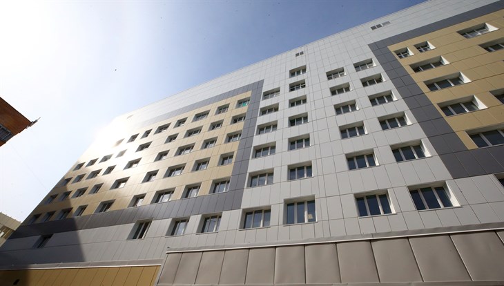 Открытие хирургического корпуса томского онкодиспансера снова отложено