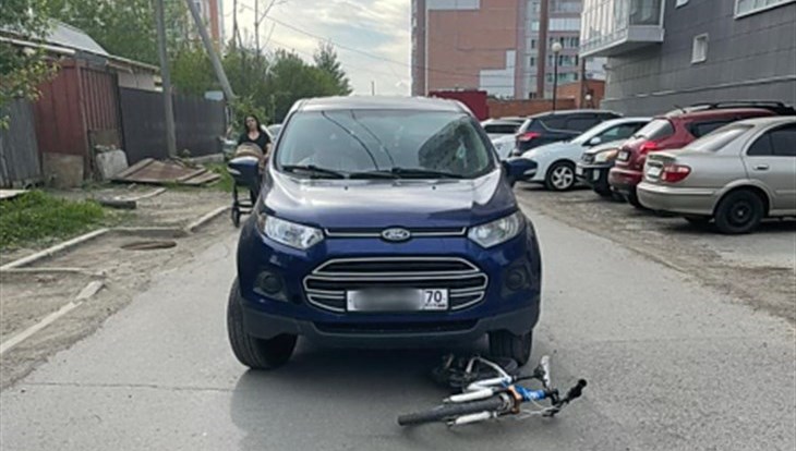 Иномарка сбила 9-летнего велосипедиста на улице Челюскинцев в Томске