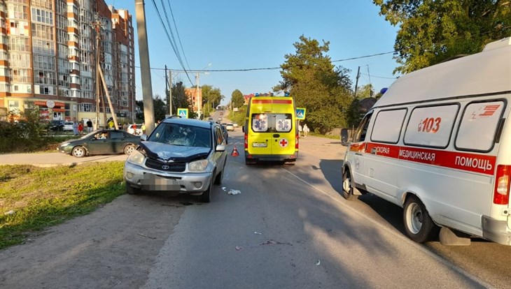 Toyota насмерть сбила женщину в Томске в 10 метрах от 