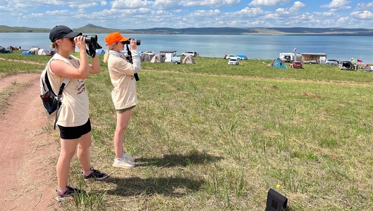 Студенты ТГУ изучают влияние туристов на озеро Беле в Хакасии