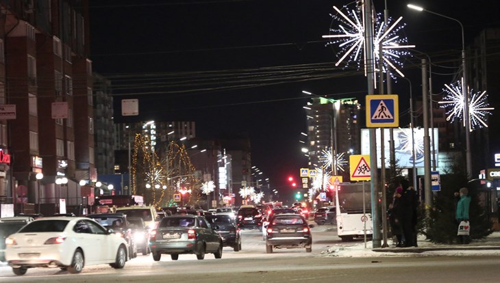 Новогодняя иллюминация заработает в Красноярске 19 декабря