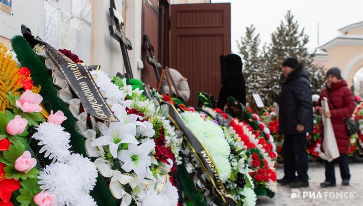 Погибшие в зимнем ДТП томские медики награждены посмертно