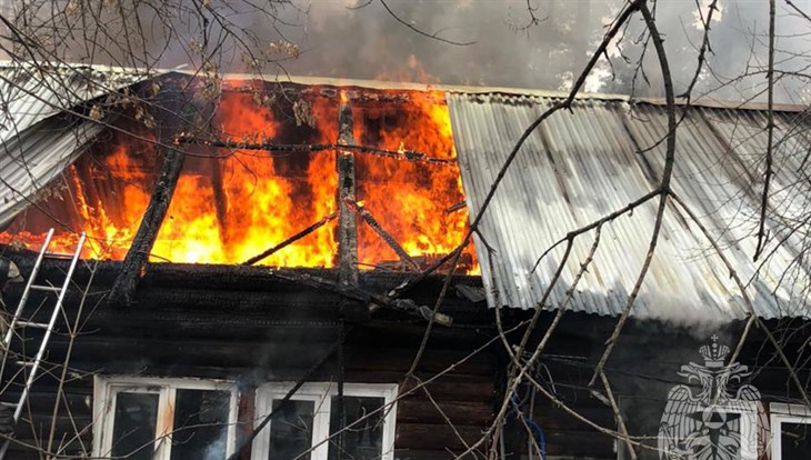 Один человек погиб, двое спасены при пожаре в Тимирязевском в Томске