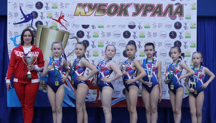 Томские гимнасты взяли два золота и серебро на турнире в Челябинске
