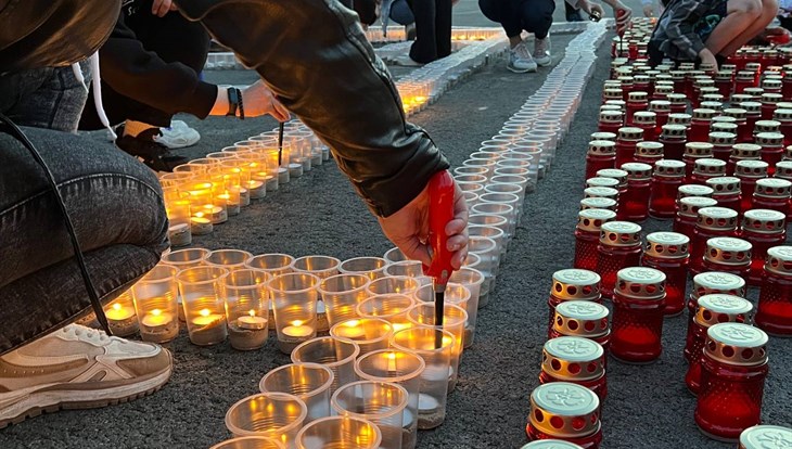Томичи зажгли свечи в память о Великой Отечественной войне