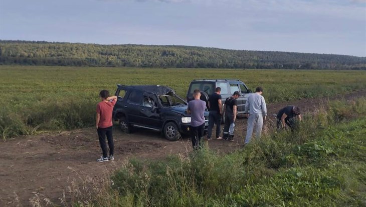 Honda CR-V перевернулась на трассе Томск – Ярское, четверо в больнице