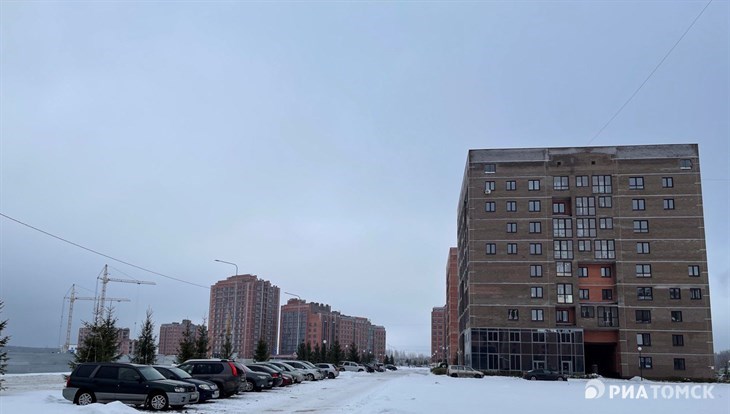 Томские власти не выделили денег на левобережную поликлинику на 2024г