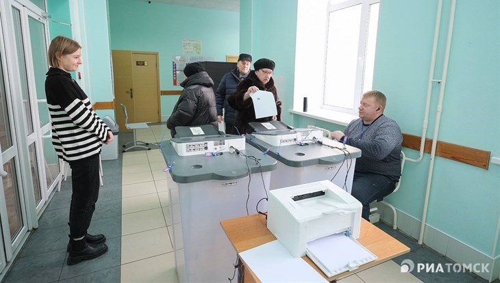 Ветераны и волонтеры Томской области принимают участие в голосовании