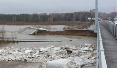 Эксперт: дорога под Коммунальным мостом в Томске построена неправильно