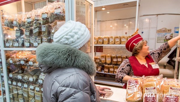 Томский хлебозавод начал бесплатно раздавать хлеб пенсионерам