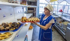 Мэрия обязала бизнес усилить контроль за качеством еды в школах Томска