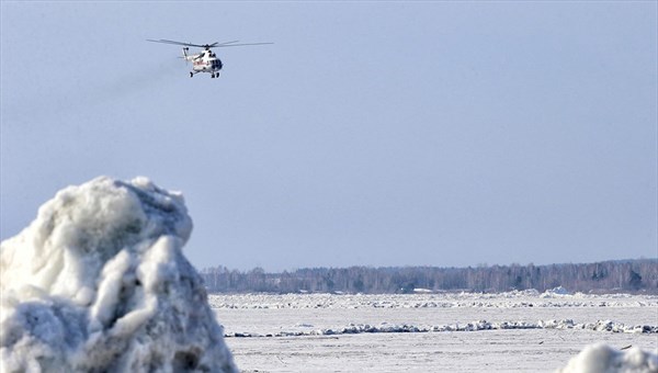 Вертолет Ми-8 МЧС прибыл в Томск для контроля за паводком