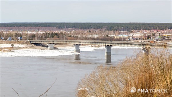 Уровень воды в Томи в Томске за сутки повысился, подтоплений нет