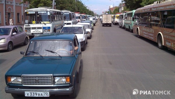 Пробка на Ленина возникла из-за ремонтных работ на Гагарина в Томске