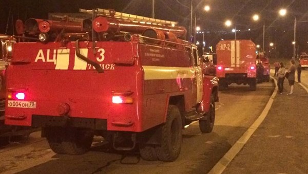 МЧС: возгорание произошло на Томскнефтехиме, никто не пострадал