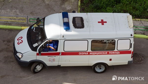 Три человека пострадали в лобовом ДТП в центре Томска