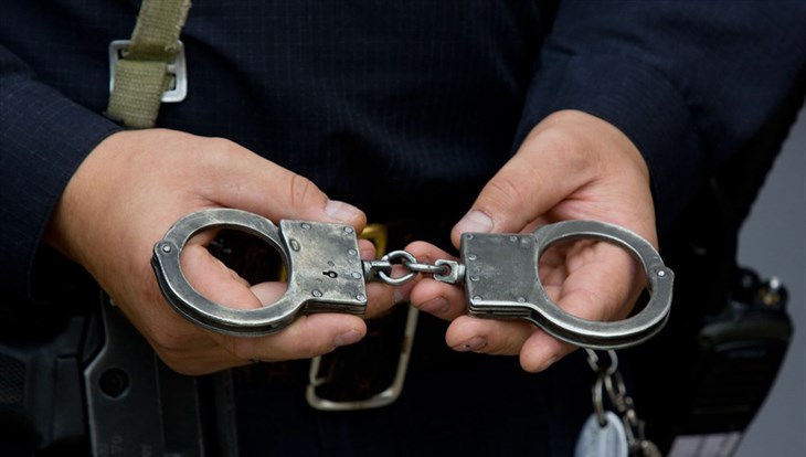 Сотрудники УФСБ задержали в Томске подозреваемого в даче взятки