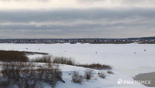 Специалисты начнут резать лед на Томи в Томске, готовясь к паводку