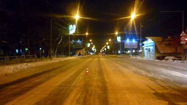 Водитель на X-Trail протаранил Lada в Томске, пострадал один человек