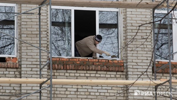 Ремонт 130 фасадов завершится в Томске к октябрю 2020г
