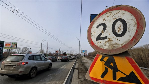 Заммэра: 5 случаев ремонта дорог в дождь зафиксировано в Томске
