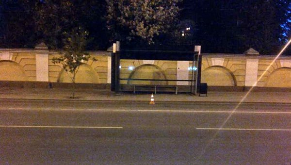 Зажатая дверью пассажирка выпала из маршрутки в Томске