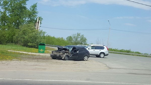 Пять человек пострадали в ДТП в районе Коммунального моста в Томске