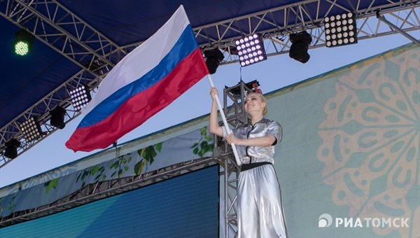 С Днем рождения, страна: как Томск празднует День России
