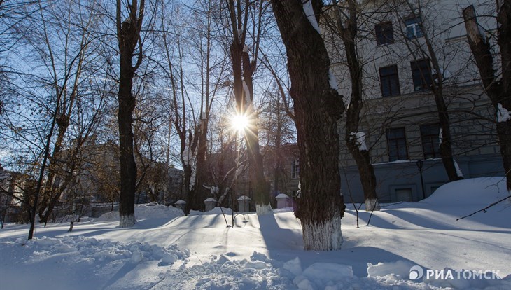Синоптики обещают потепление и снег в Томске в первый день весны