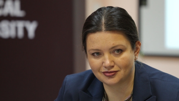 Экс-проректор СибГМУ ушла из красноярского правительства в СО РАН