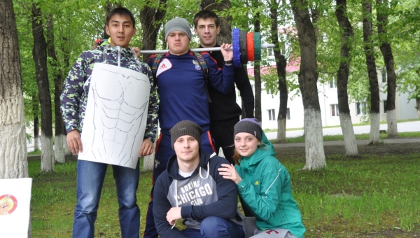 Томские студенты казнили сигареты и сразились с вредными привычками