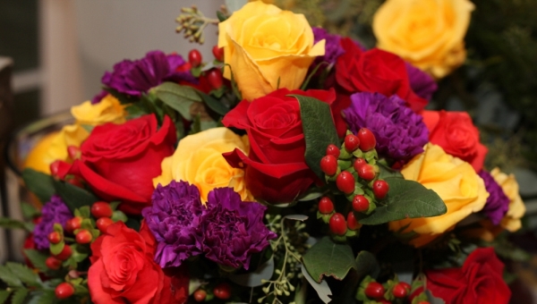 Какие цветы дарят на 8 марта: советы мужчинам в преддверии праздника