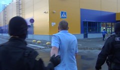 Подозреваемый в убийстве инкассатора в Томске показал, как он убегал
