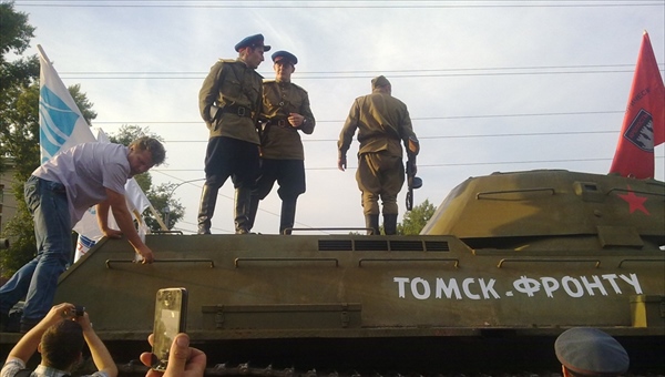 Томские школьники смогут собрать модель танка на SMART-выходных