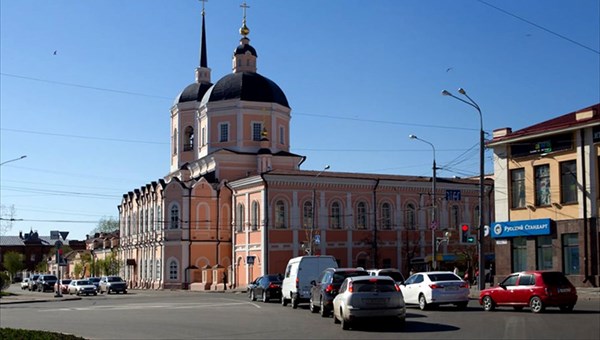 Движение транспорта закроют около церквей и храмов Томска перед Пасхой