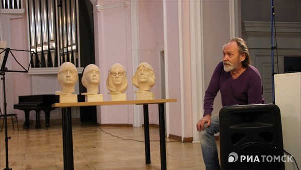 Busts of The Beatles will go from Tomsk to Liverpool in the spring